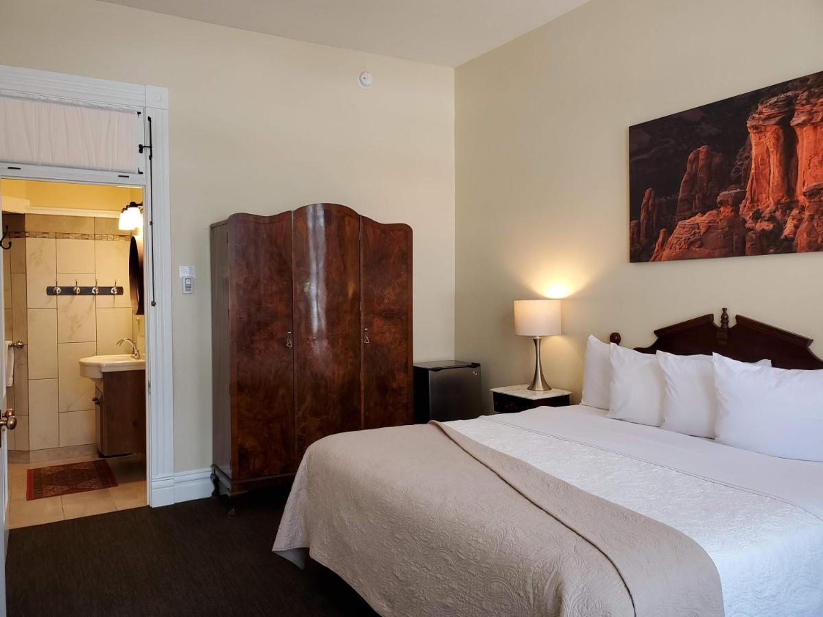 - For 12 Years Old And Over (adults Only) Hotel Ouray